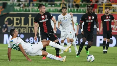 Alanyaspor ve Gaziantep FK maçı büyük heyecana sahne olacak! Burak Yılmaz deplasmanda puan peşinde