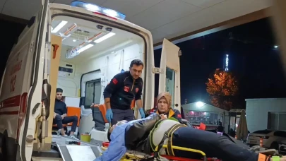 Bursa İnegöl’de feci kaza: Kontrolden çıkan otomobil ağaca çarptı!