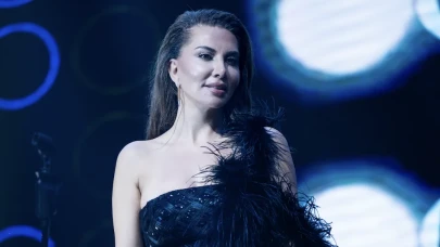 Kıbrıs sahnesinin kraliçesi Ebru Yaşar’dan Sold-Out gece! Yeni YouTube projesiyle neler geliyor?