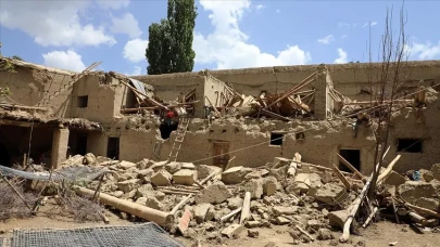 Afganistan'da deprem can aldı! Acı bilanço geldi