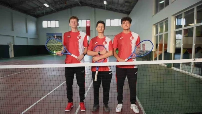 Osmangazi'den Tokyo’ya uzanan başarı hikâyesi: İki işitme engelli tenisçi olimpiyat yolunda