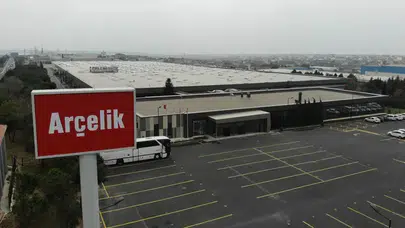 Arçelik Tayland'daki buzdolabı işletmesinde üretimi durdurdu