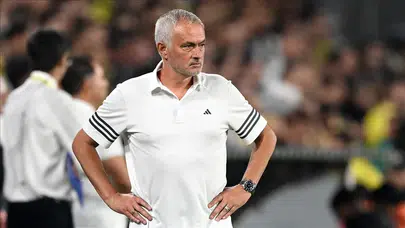 Benfica kazandı, mourinho çıldırdı! 'Kapımı çalıp neden oynamadığını sorma'