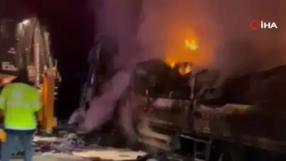 Bolu’da yangın alarmı: Tekstil yüklü tır küle döndü!