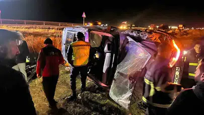 Nusaybin–Mardin yolunda korkutan kaza: Araç kontrolden çıkıp devrildi