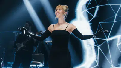 Aşk da müzik de ortak! Derya Uluğ ve Asil Gök'ten çift albüm sürprizi