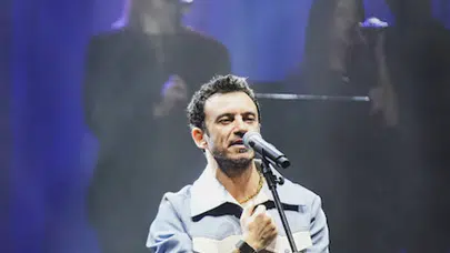 Buray’dan Bakü sahnesinde kahkaha tufanı: 2030’a kadar evlenmem!