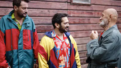 Mitoloji Mafyası geliyor: Tanrılar, mafya ve bol kahkaha 5 Aralık’ta sinemalarda!