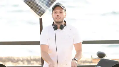 House müziğin efsanesi Joe Smooth, Türk prodüktör Jr. Melon ile güçlerini birleştirdi