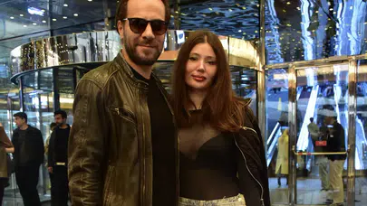 Kaan Taşaner ve Seray Dura yeni lezzet peşinde! AVM turlarında yakalandılar