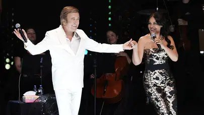 Zara ile efsane düet kliplendi! Erol Evgin 9 yıl sonra kamera karşısında