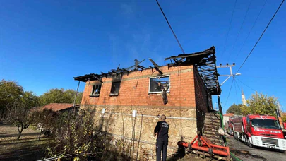 Alevler tüm evi sardı: Elektrikli battaniye faciası!