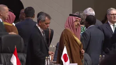 G20’de yine ilgi odağı oldu... Cumhurbaşkanı Erdoğan'dan dikkat çeken temaslar!