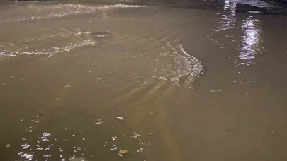 Maltepe’de yollar göle döndü