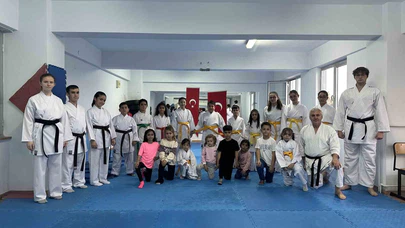 Gençler mindere güçlü çıkıyor! Muratlı’da karate ateşi...