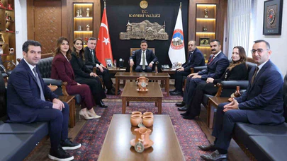 Kayseri’de 24 Kasım buluşması: Vali Çiçek öğretmenleri makamında ağırladı