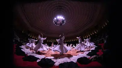 Mevlana’nın 'Düğün Gecesi' yeniden binleri bir araya getirecek: 2025 programı açıklandı!