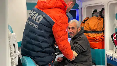 11 saatlik umut nöbeti mutlu sonla bitti: Adana engelli adamın sevinciyle yankılandı