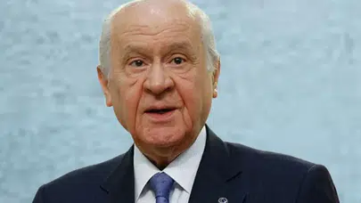 'Kutlu bir günün simgesi' diyerek seslendi: Bahçeli’den Kandil mesajı!