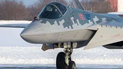 Rusya’da hangarda facia: Fırlatma sistemi devreye girdi, 2 personel öldü!