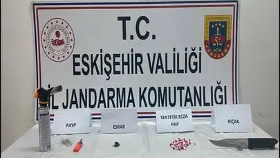 Eskişehir’de zehir tacirlerine şok baskın! Araçtan çıkanlar pes dedirtti