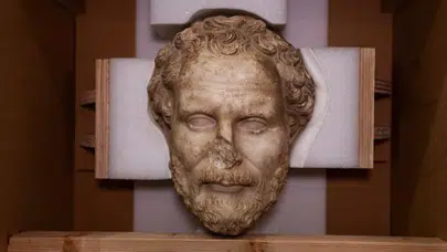 Boubon’un İmparatoru Türkiye’de: Tarihi eserler anavatanına döndü