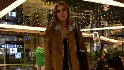 Çağla Şıkel’den pozitif enerji dolu alışveriş turu