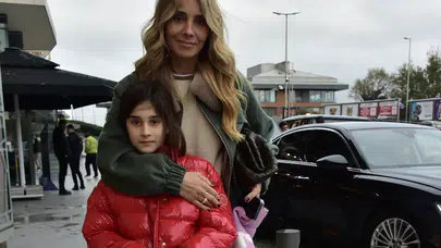 Nur Fettahoğlu ve kızı Elisa yeni yıla hazırlık alışverişinde!