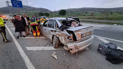 Balıkesir-Edremit yolunda feci kaza! 2 araç birbirine girdi...