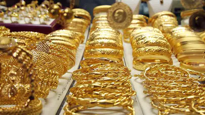 Altında sert dalgalanma, hedefler yükseliyor... Piyasalar yeni yıla hazırlandı!