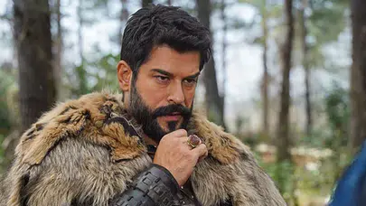 Kuruluş Osman’dan sonra ilk sürpriz: Burak Özçivit'e yapılan 'Taç seremonisi' şaşkınlık yarattı!