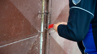 Seyhan’da gıda güvenliği operasyonu: Çürük tavuklar yakalandı!