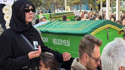 Ünlü isimlerden destek yağmuru... Burcu Özberk’in acı gününde sektör tek yürek oldu!