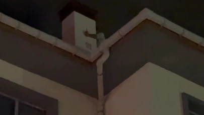 Babasıyla tartıştı, çatıya çıktı: Hatay'da yürekleri ağza getiren intihar girişimi!