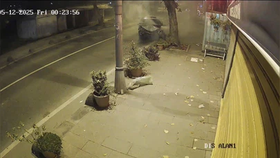 Ehliyetsiz sürücü ağaca kafa attı! Beykoz’daki uçuş denemesi anbean kameralarda...