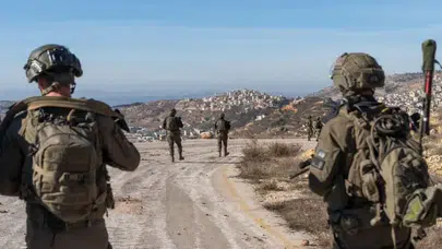 Dera’da gerilim: İsrail askerleri yol kontrolü başlattı!