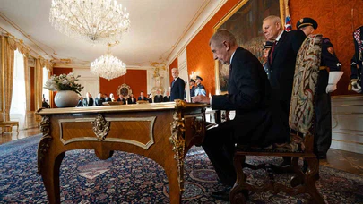 Babiš geri döndü: ANO lideri Çekya’da yeniden hükümetin başında!