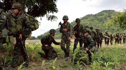 Trump’ın ateşkesi işlemedi: Güneydoğu Asya’da sınır gerilimi tırmanıyor!