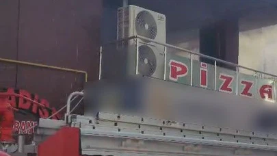 Yemek hazırlığı yapılıyordu, alevler yükseldi: Elazığ'da restoran mutfağında yangın!