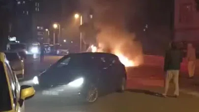 Elektrikli otomobil alev topuna döndü