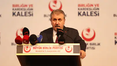 'Evlenmeyeni işe almayacaksın' tartışması alevlendi: Mustafa Destici eleştiriler sonrası ilk kez konuştu