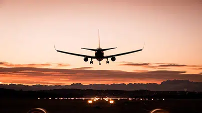 İnsan devre dışı, sistem devrede: Uçak otomatik sistemle iniş yaptı!