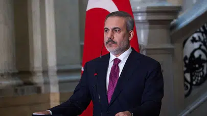 Bakan Fidan’dan diplomasi çıkarması... Türkiye, 2025’te masada gücünü pekiştirdi!