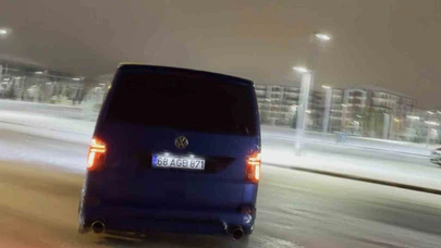 Kar yağdı trafik magandaları ortaya çıktı: Aksaray drift pistine döndü!