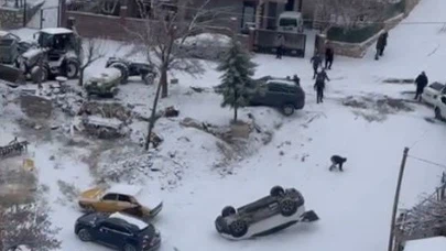 Malatya'da buz pistine dönen yol ölümle burun buruna getirdi!