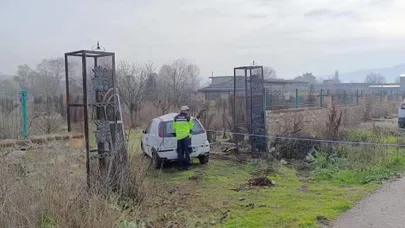 Kaza yaptı, uyudu sandılar… Bursa’da gerçek donmak üzereyken anlaşıldı!