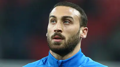 Boşanma iddiası patladı derken… Ünlü futbolcu Cenk Tosun gerçeği açıkladı!