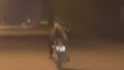 Hatay'da trafiği felç eden delilik! Motosikletli ölümle flört etti...