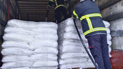 Soya fasulyesi kavruldu... Tır alev topuna döndü!