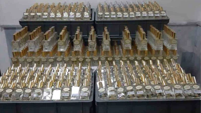 Afyonkarahisar’da kaçak parfüm operasyonu: 1,2 milyon liralık kaçak parfüm yakalandı!